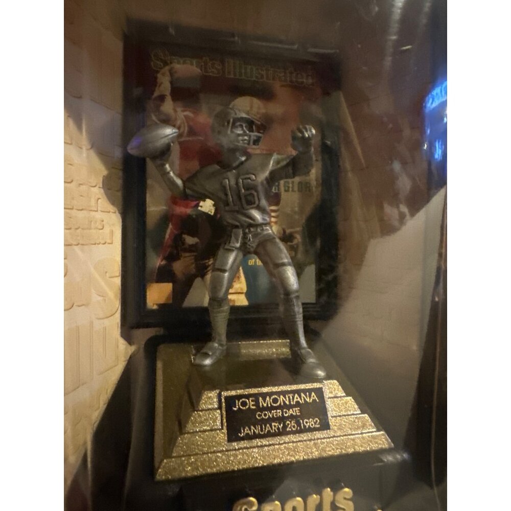 Joe Montana Sports Illustrated Limited Edition Pewter Figurine With Cover